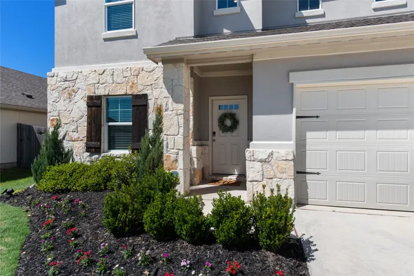 $439,999 | 17608 Caldera Way, Manor, TX 78653