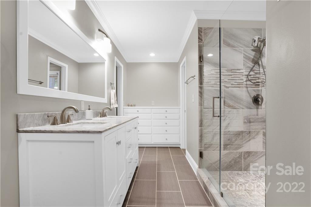 26 Hamiltons Ferry Road Lake Wylie, SC 29710 - Photo 21 of 40 Gallery Image 21