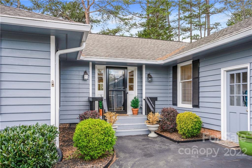 26 Hamiltons Ferry Road Lake Wylie, SC 29710 - Photo 31 of 40 Gallery Image 31