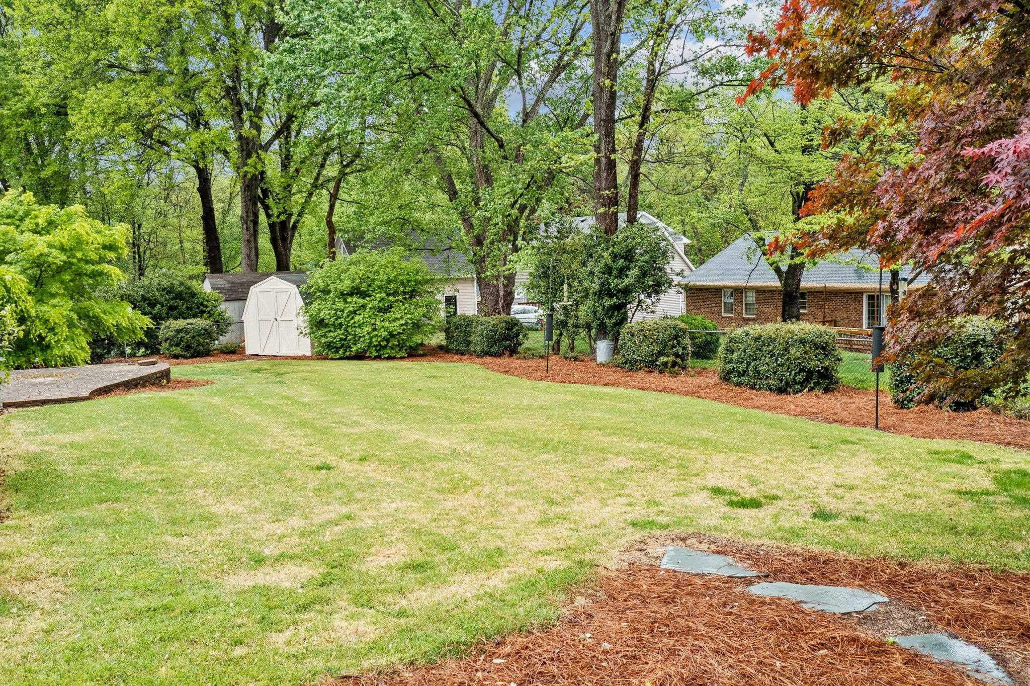 508 Cedar Hill Lane Raleigh, NC 27609 - Photo 25 of 32 Photo 25