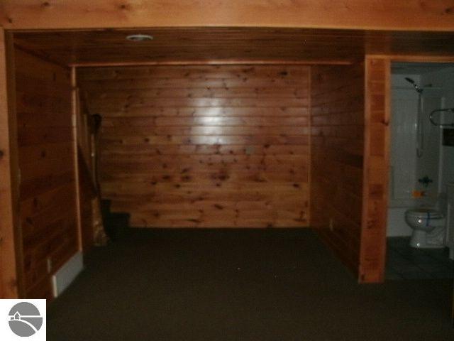 5965 Pratt Road Lake Ann, MI 49650 - Photo 13 of 18 1733245-12.JPG