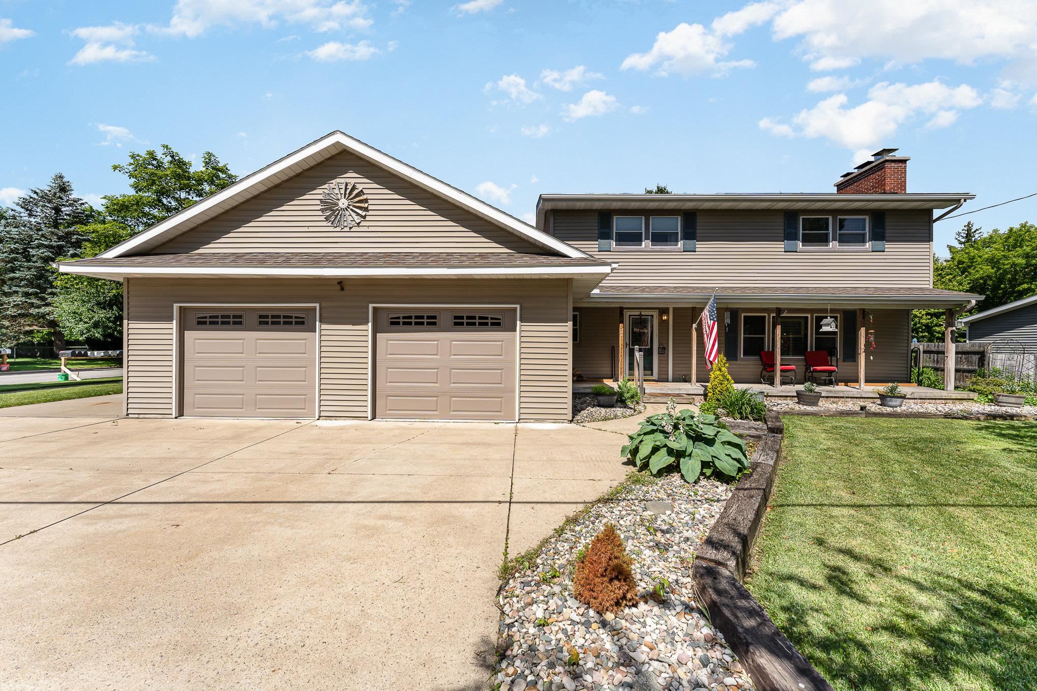 6203 Perrine Road Midland, MI 48640 - Photo 2 of 38 Gallery Image 2