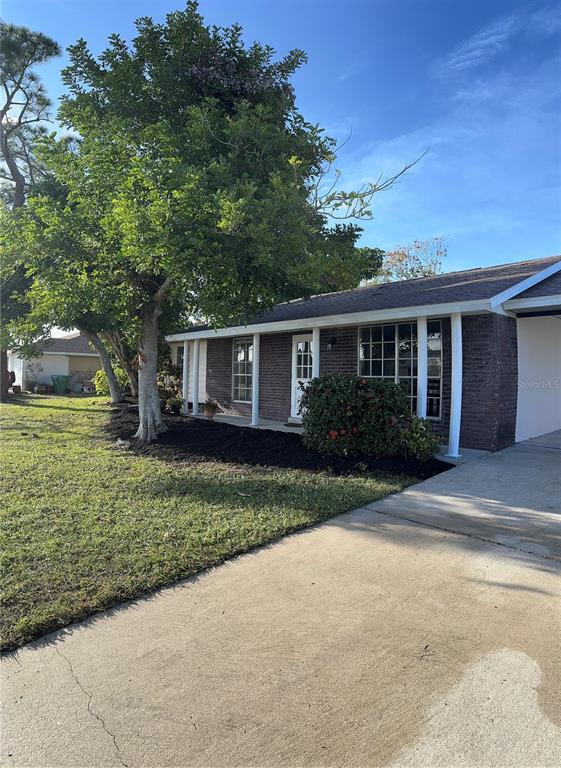 2284 Alton Road Port Charlotte, FL 33952 - Photo 3 of 27 Gallery Image 3