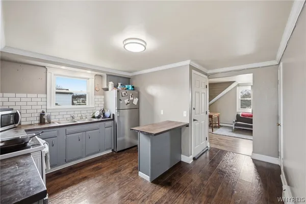 $298,000 | 75 Theresa Drive, Cheektowaga, NY 14227