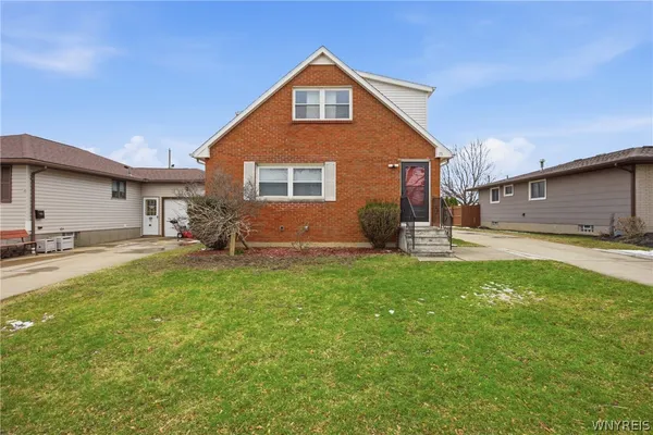 $298,000 | 75 Theresa Drive, Cheektowaga, NY 14227