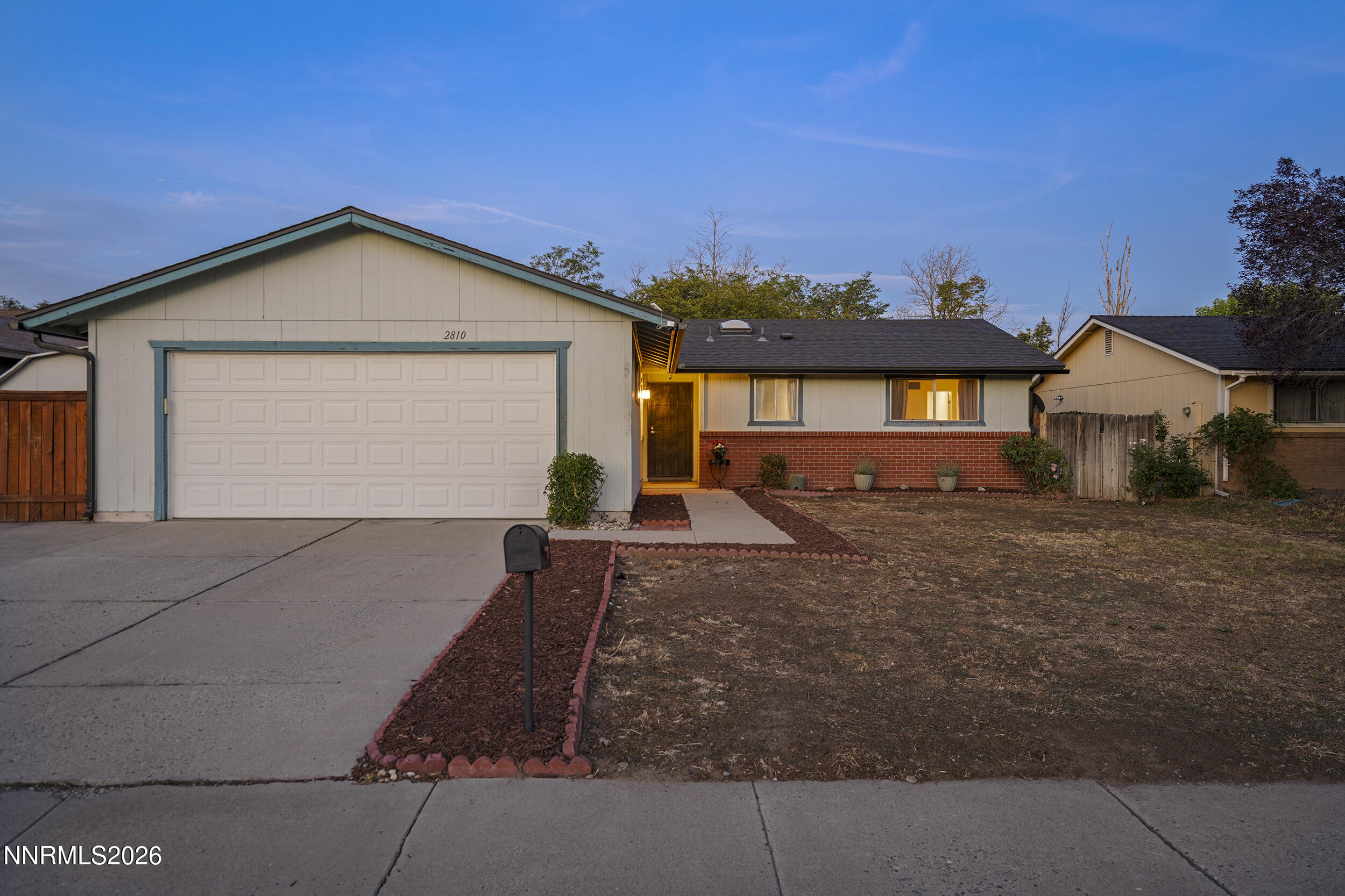 2810 Chavez Drive Reno, NV 89502 - Photo 4 of 42 7-print-_DSC8404