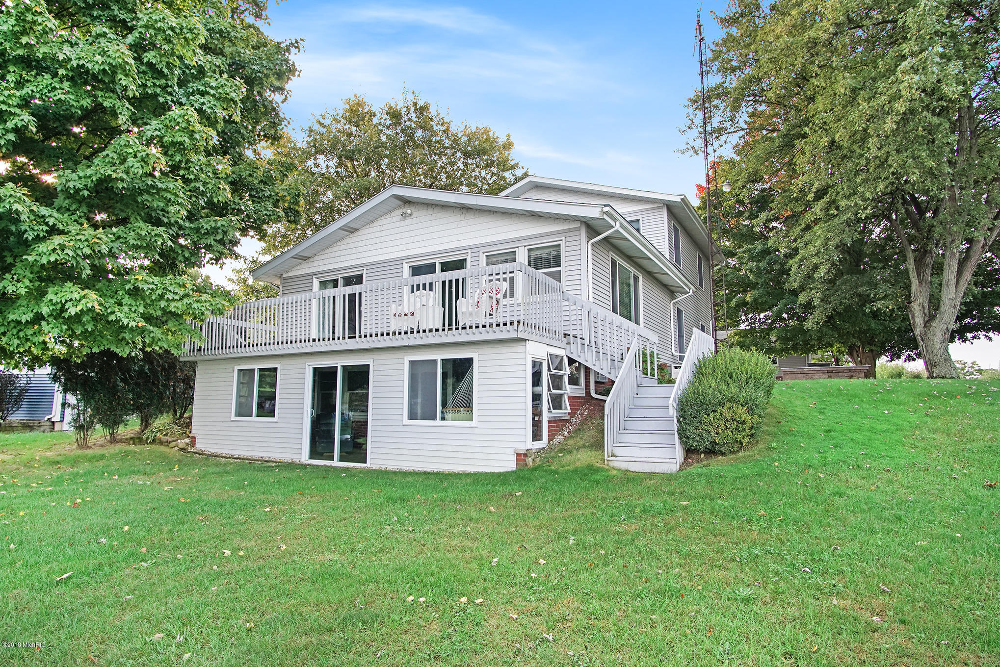 60178 Klett Drive Decatur, MI 49045 - Photo 1 of 53 Lakeside