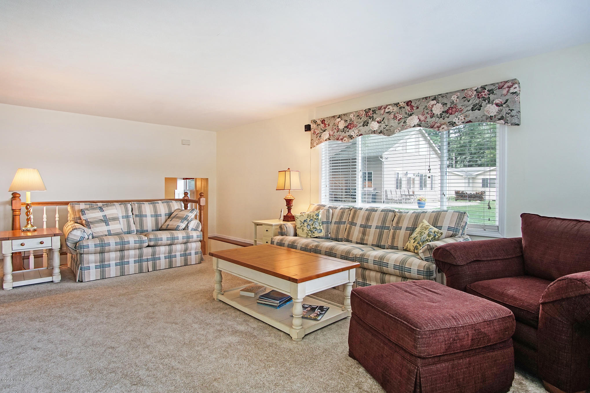 60178 Klett Drive Decatur, MI 49045 - Photo 5 of 53 Living Room