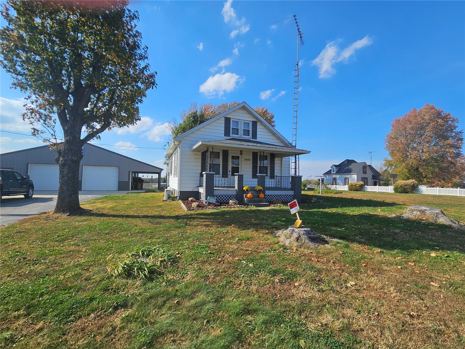4801 Chester Road Chester, IL 62233 - Photo 2 of 31