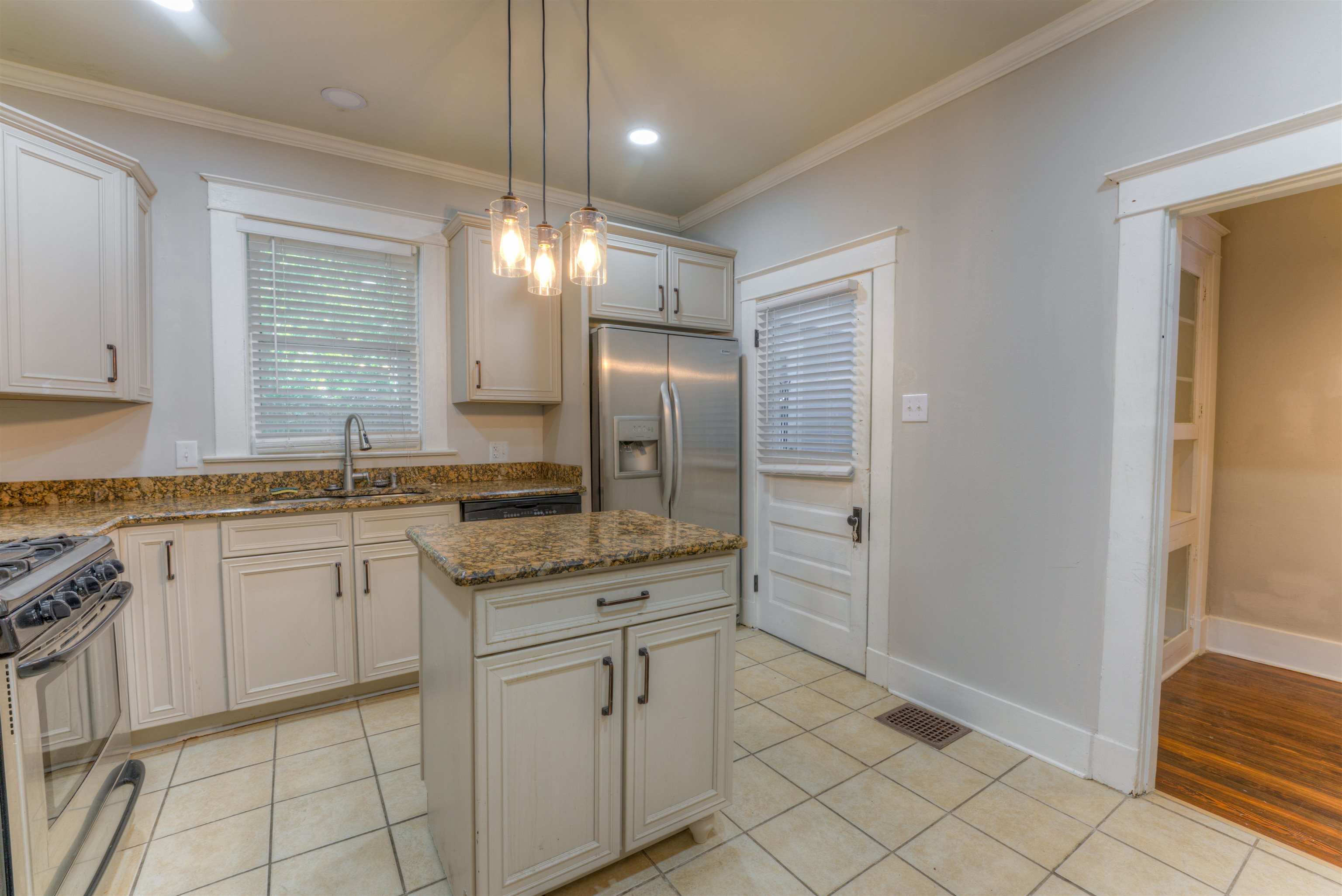 191 Lemaster Street Memphis, TN 38104 - Photo 13 of 27
