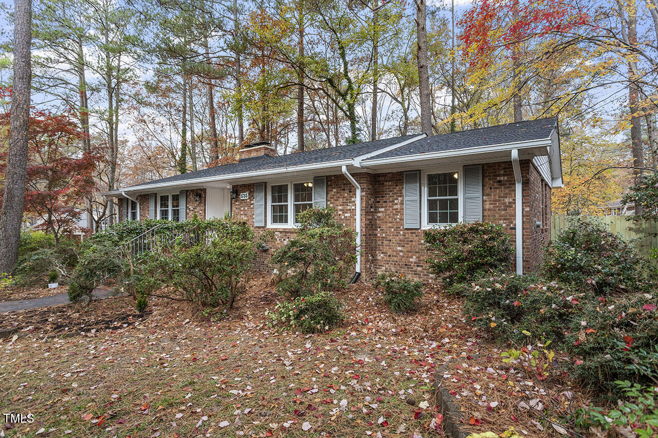 535 East Cornwall Road Cary, NC 27511 - Photo 2 of 33 535 East Cornwall Road_02