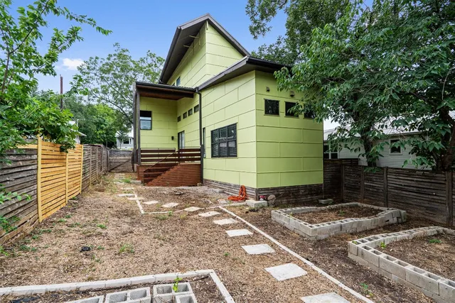 $720,000 | 2207 New York Avenue, Austin, TX 78702