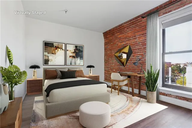 $169,500 | 509 Delaware Street, Unit 402, Kansas City, MO 64105