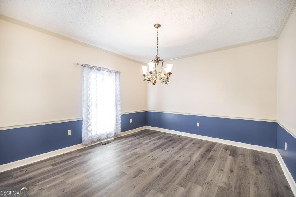 3077 River Ridge Drive Macon, GA 31204 - Photo 18 of 35 a view of an empty room with window