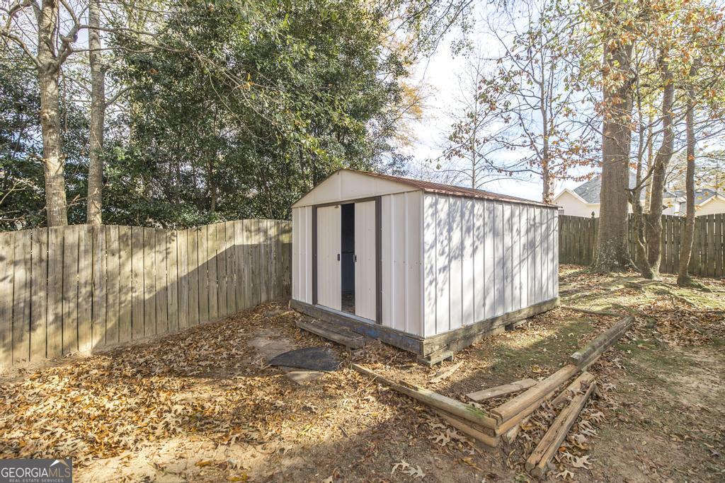 3077 River Ridge Drive Macon, GA 31204 - Photo 34 of 35 a front view of a house