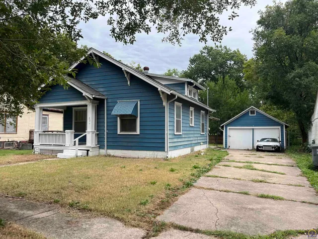 $124,000 | 22 South Exchange Street, Emporia, KS 66801
