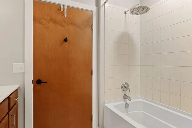 $1,595 | 15 East Franklin Avenue, Unit 309, Minneapolis, MN 55404