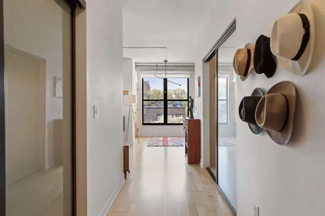 $1,595 | 15 East Franklin Avenue, Unit 309, Minneapolis, MN 55404