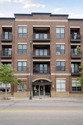 $1,595 | 15 East Franklin Avenue, Unit 309, Minneapolis, MN 55404