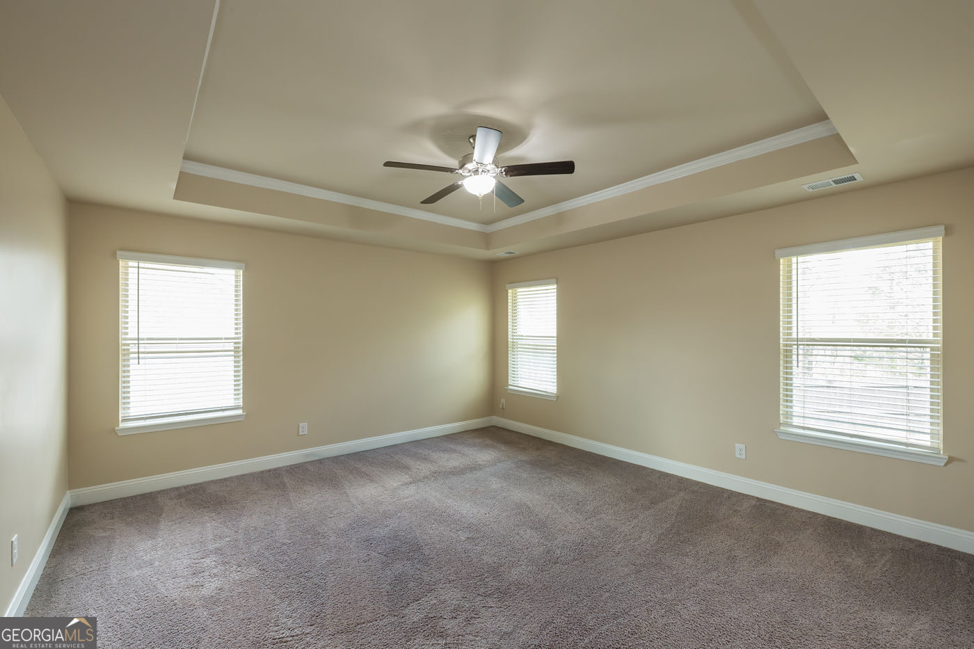 12172 Flannery Lane Hampton, GA 30228 - Photo 17 of 31 a view of an empty room with a window