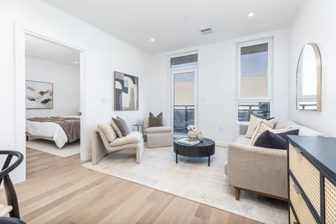 $1,285,000 | 1395 Washington Street, Unit 505, Boston, MA 02118