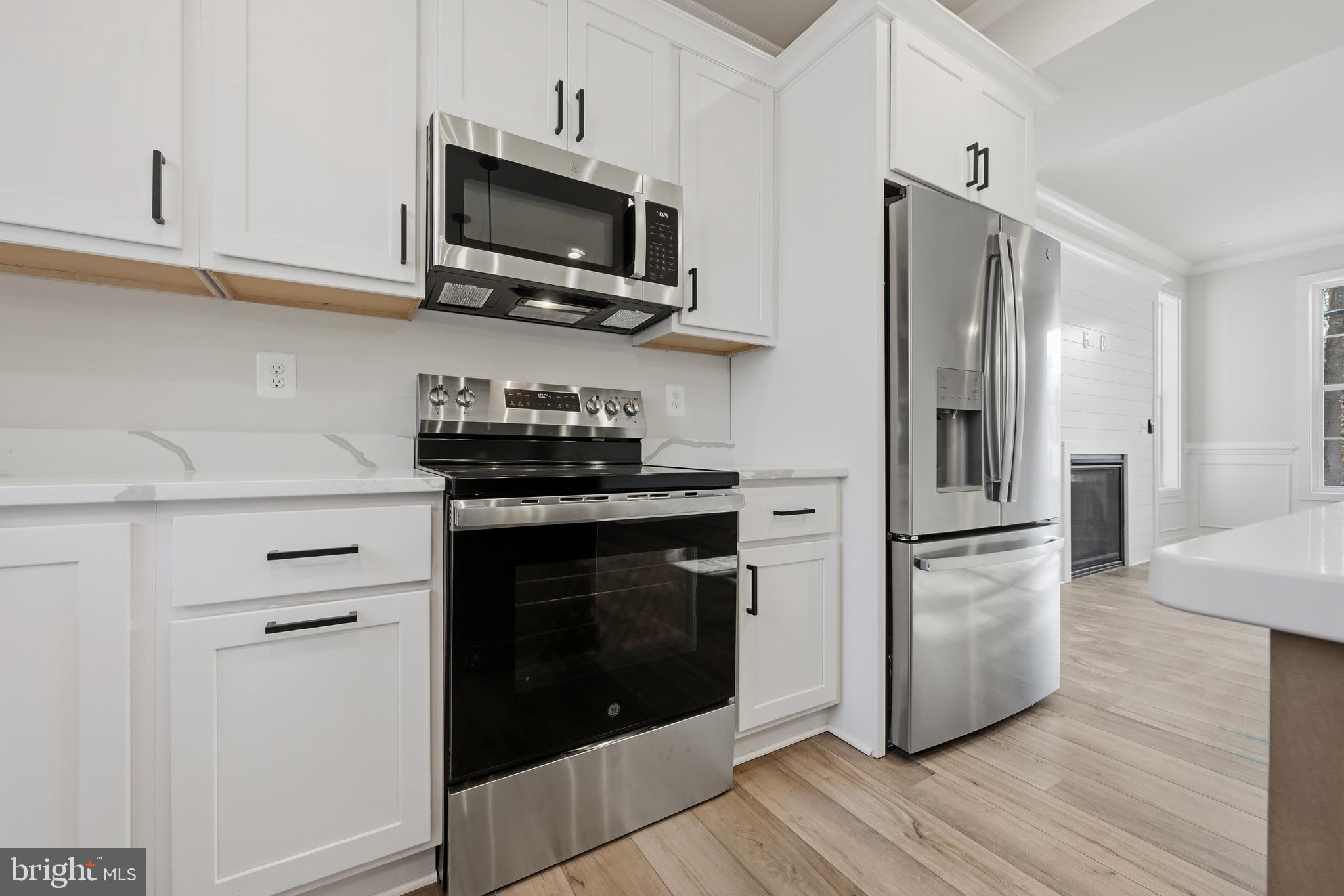 3583 Edgemont Street Edgewater, MD 21037 - Photo 11 of 51 Kitchen