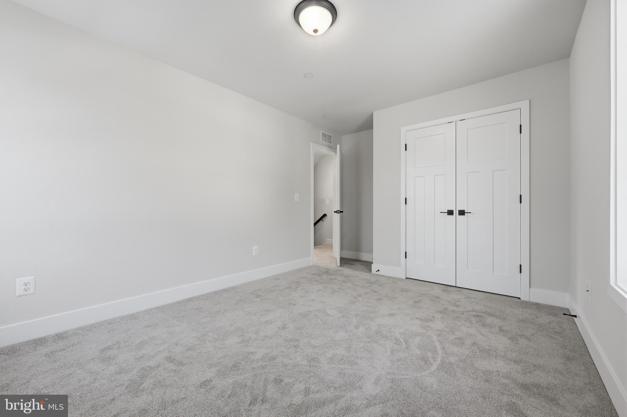 3583 Edgemont Street Edgewater, MD 21037 - Photo 32 of 51 Bedroom 2