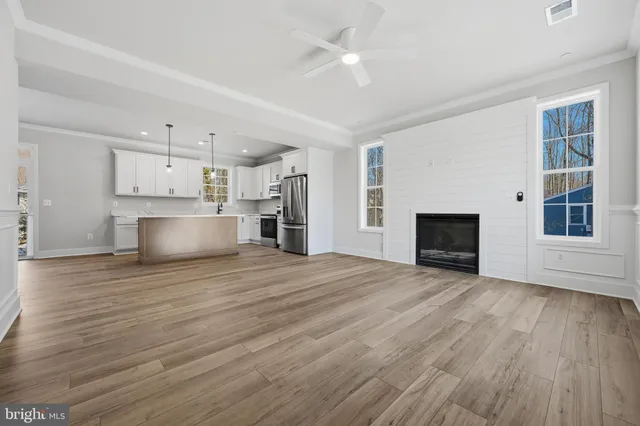 $729,900 | 3583 Edgemont Street, Edgewater, MD 21037