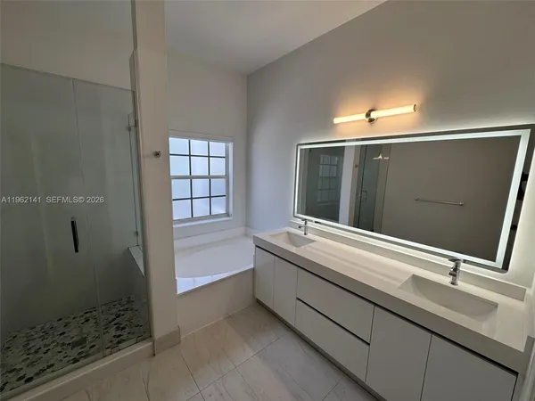 $5,600 | 4273 Fox Ridge Drive, Weston, FL 33331