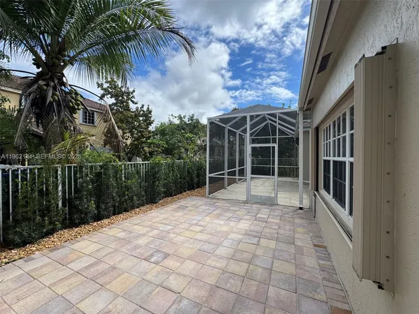 $5,600 | 4273 Fox Ridge Drive, Weston, FL 33331