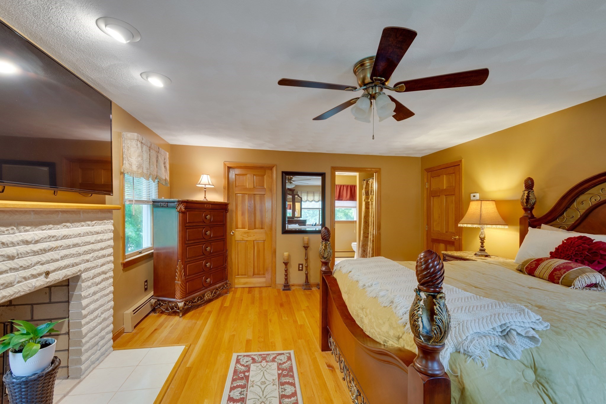 8 Otter Pond Road Lynnfield, MA 01940 - Photo 24 of 38 Gallery Image 24