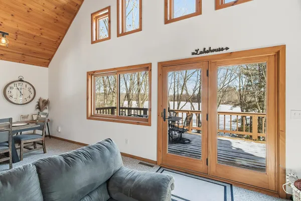 $625,000 | 214 South Fern Lane, Oxford, WI 53952