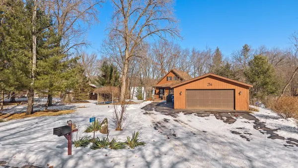 $625,000 | 214 South Fern Lane, Oxford, WI 53952