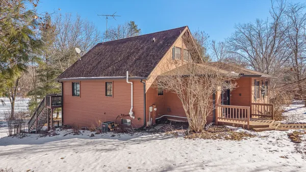 $625,000 | 214 South Fern Lane, Oxford, WI 53952