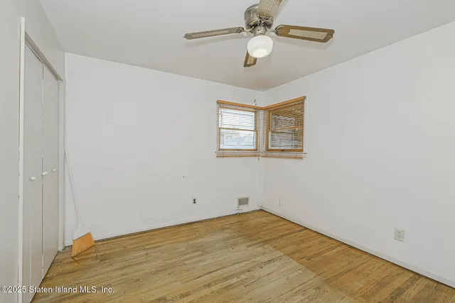 $738,500 | 156 Figurea Avenue | Eltingville