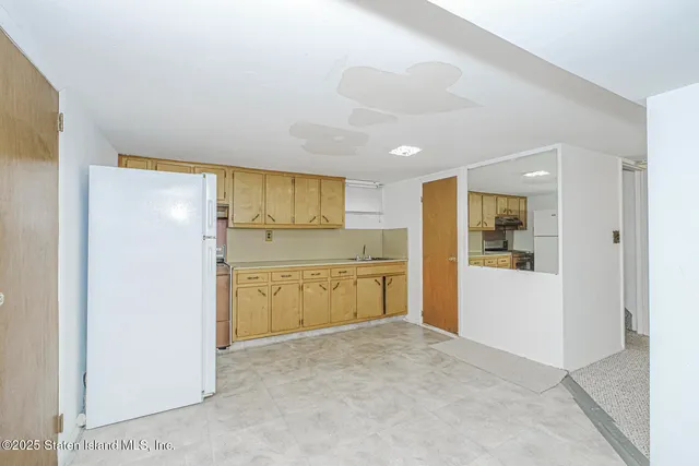 $738,500 | 156 Figurea Avenue | Eltingville