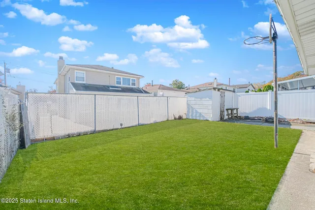 $738,500 | 156 Figurea Avenue | Eltingville