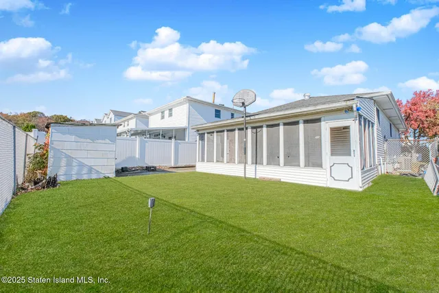 $738,500 | 156 Figurea Avenue | Eltingville