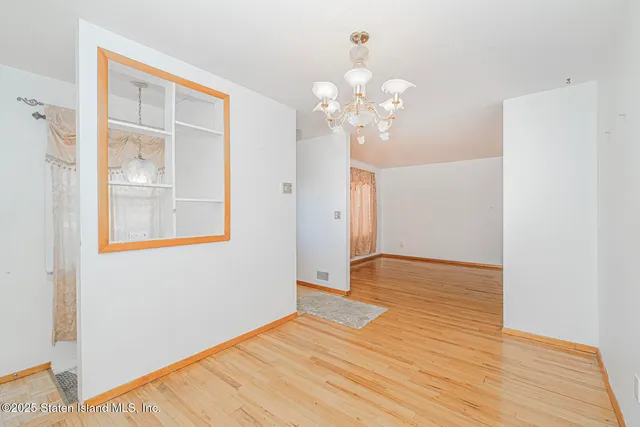 $738,500 | 156 Figurea Avenue | Eltingville