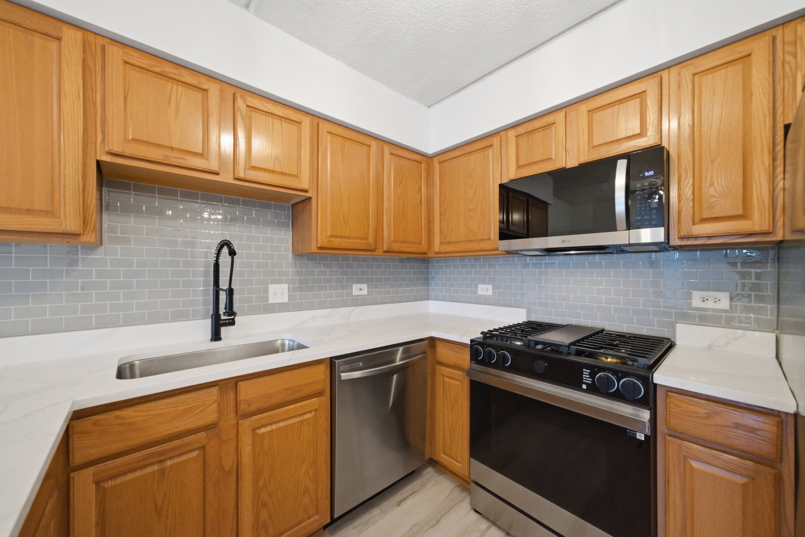 7414 West Irving Park Road, Unit 305 Norridge, IL 60706 - Photo 6 of 20