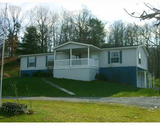 526 South Pike Road Sarver, PA 16055 - Photo 1 of 16 Exterior Front.