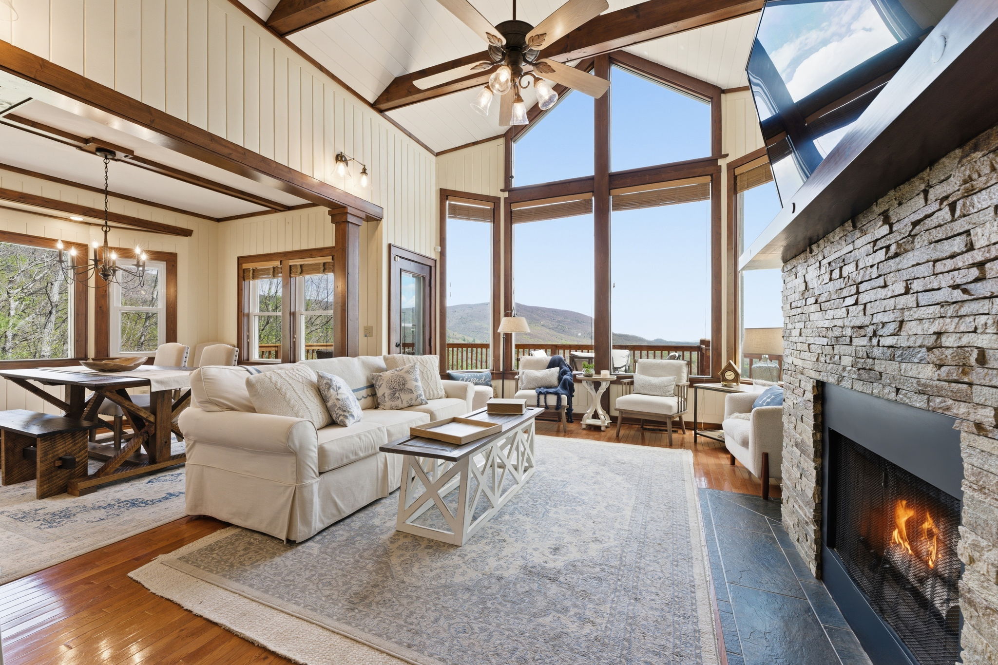 453 Eagle Ridge Road Sapphire, NC 28774 - Photo 10 of 47 Gallery Image 10