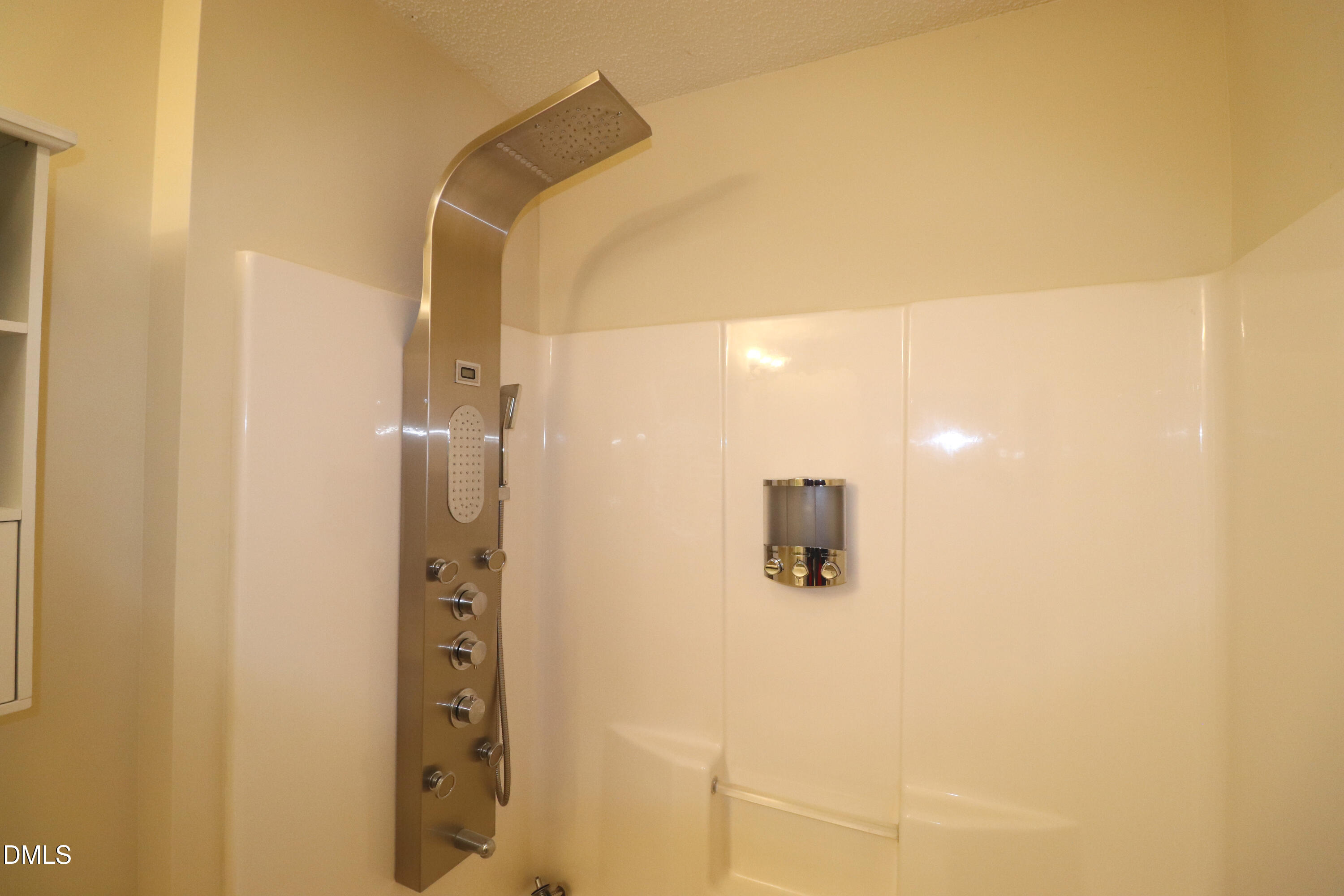 11230 Avocet Lane, Unit 102 Raleigh, NC 27617 - Photo 46 of 65 Shower Tower