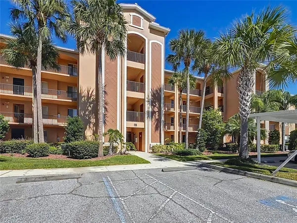 $2,100 | 8205 Grand Estuary Trail, Unit 403, Bradenton, FL 34212