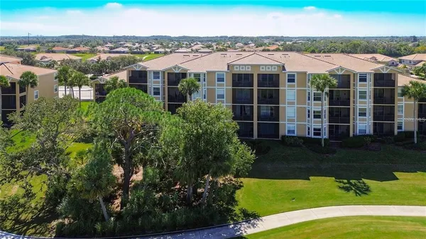 $2,100 | 8205 Grand Estuary Trail, Unit 403, Bradenton, FL 34212