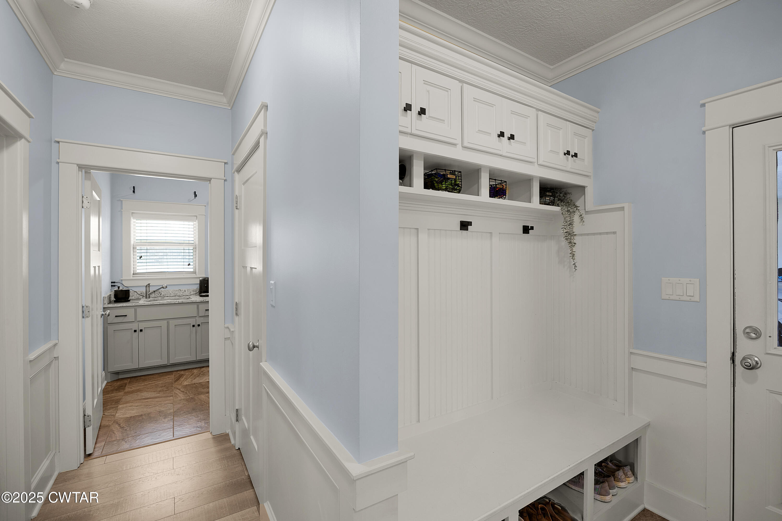 23 Shiloh Springs Jackson, TN 38305 - Photo 10 of 24 a kitchen with cabinets and wooden floors