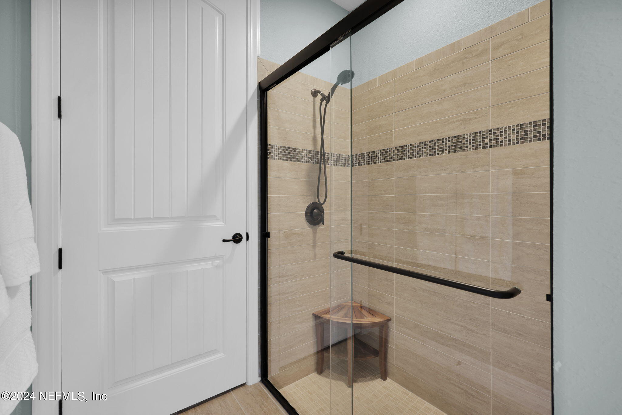 40 Tree Side Lane Ponte Vedra, FL 32081 - Photo 14 of 100 Shower in 2nd Bedroom