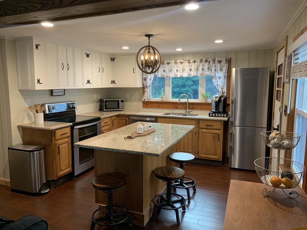 86 Root Road Barre, MA 01005 - Photo 6 of 21
