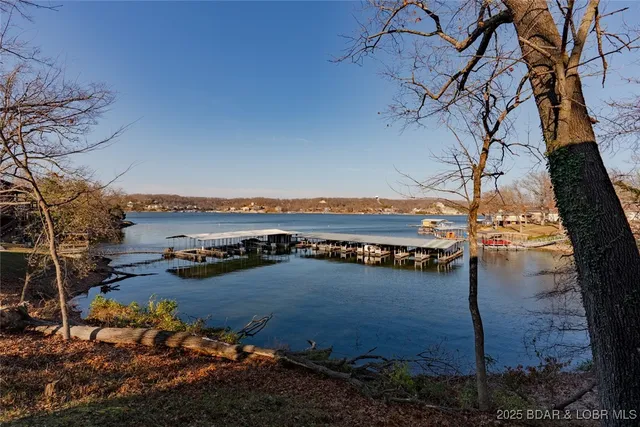 $180,000 | 178 Lone Oak Point, Unit 4, Sunrise Beach, MO 65079