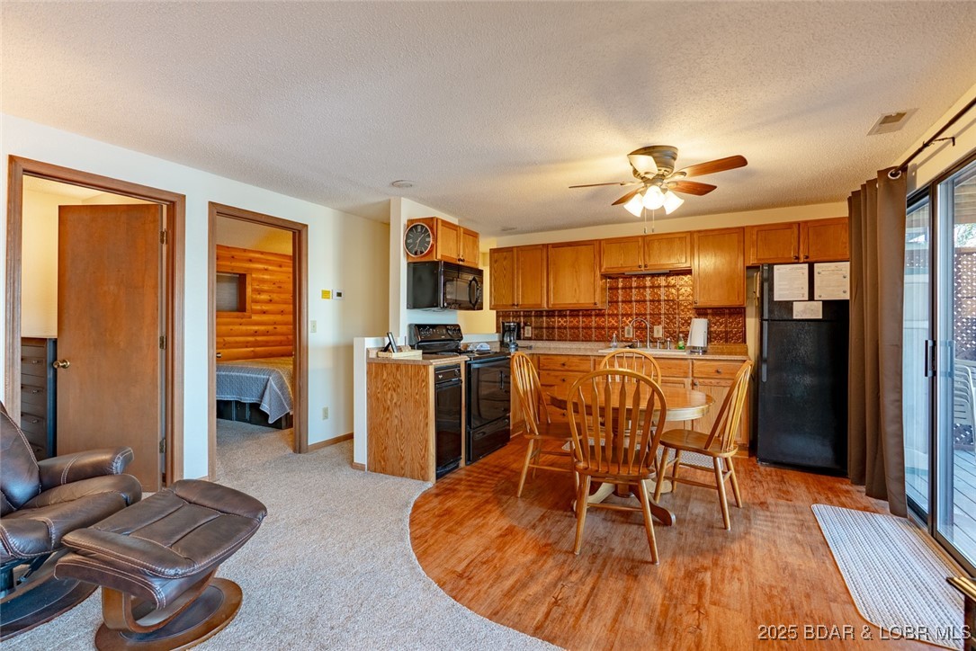 178 Lone Oak Point, Unit 4 Sunrise Beach, MO 65079 - Photo 4 of 39